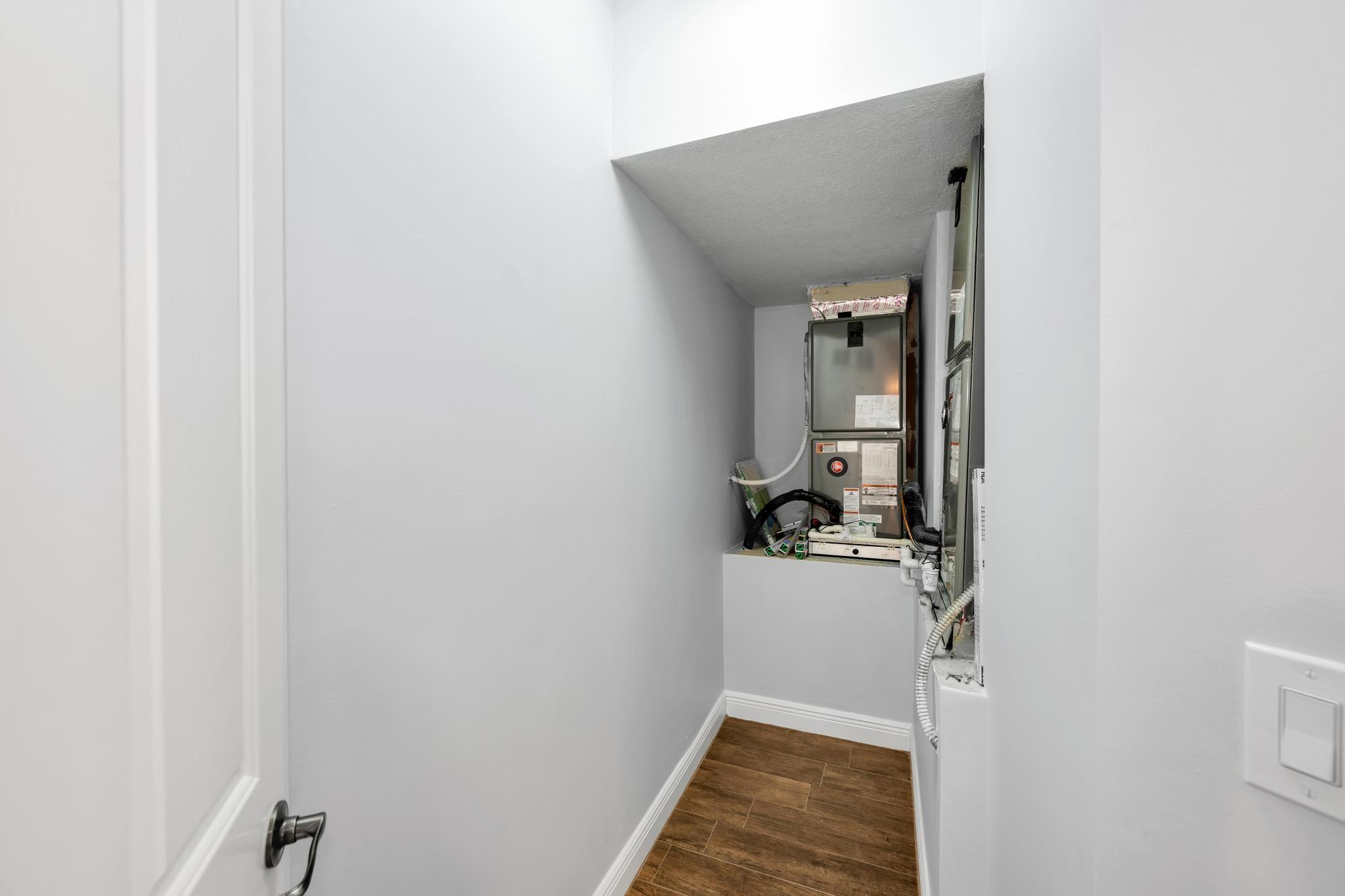 Casabella - Residential Lease