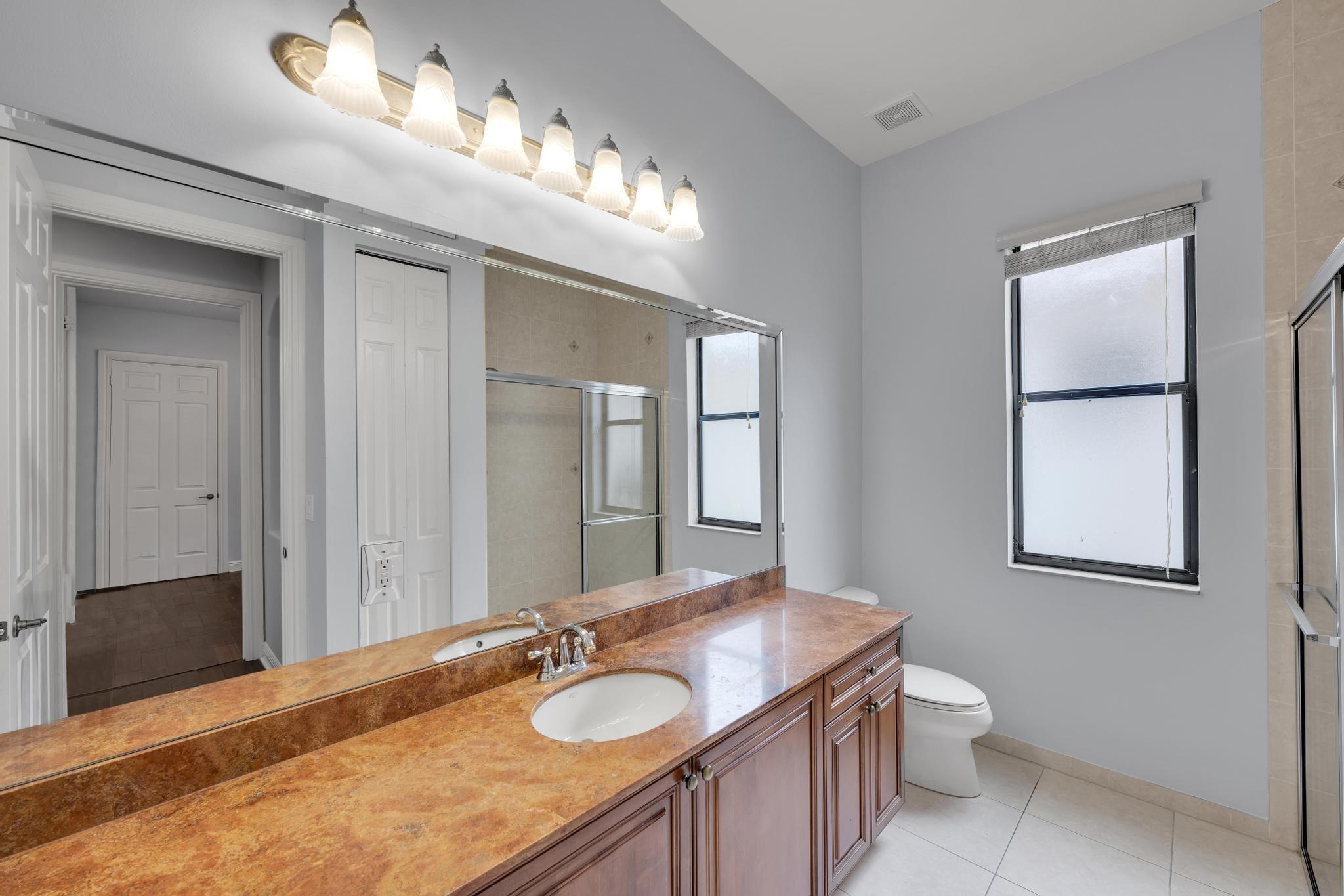 Casabella - Residential Lease