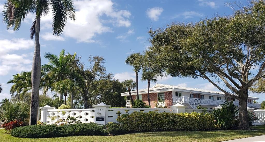 Photo of 331 Tequesta Drive #117, Tequesta, FL 33469 (MLS # R10777318)