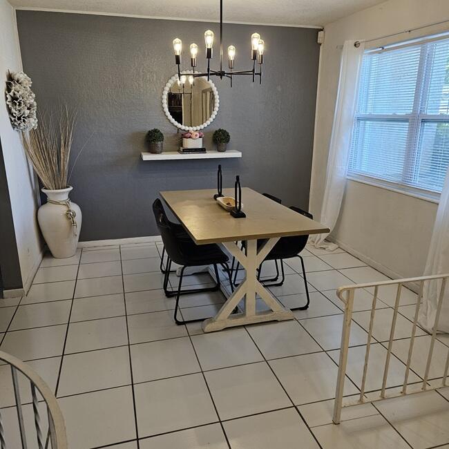 ORIOLE ESTATES SEC 5 - Residential