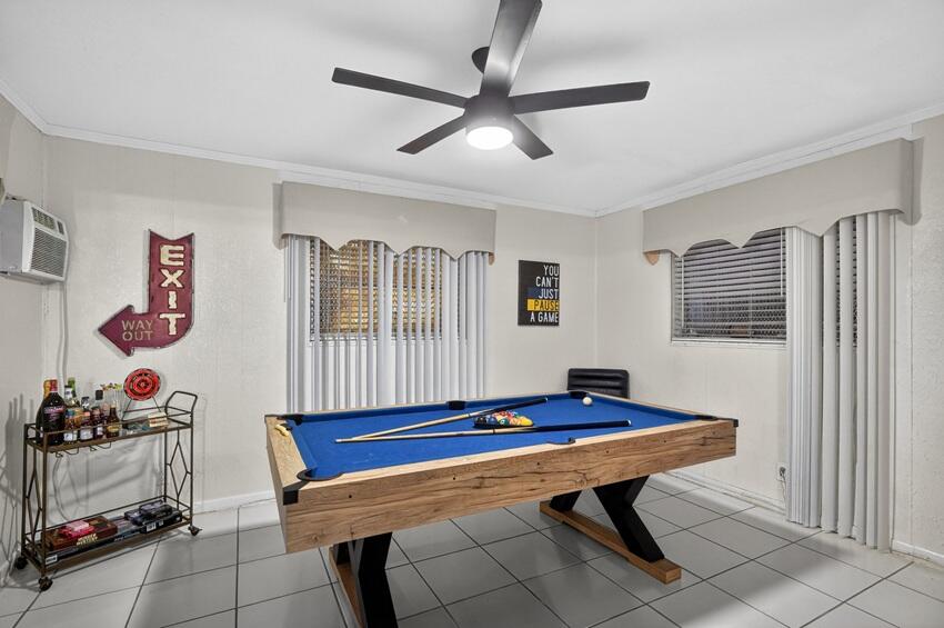 ORIOLE ESTATES SEC 5 - Residential
