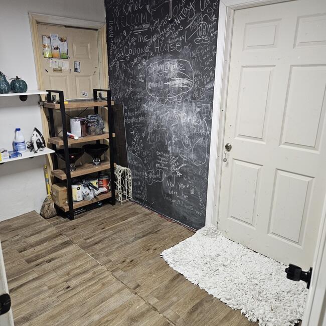 ORIOLE ESTATES SEC 5 - Residential