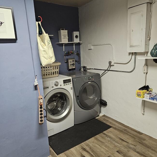 ORIOLE ESTATES SEC 5 - Residential