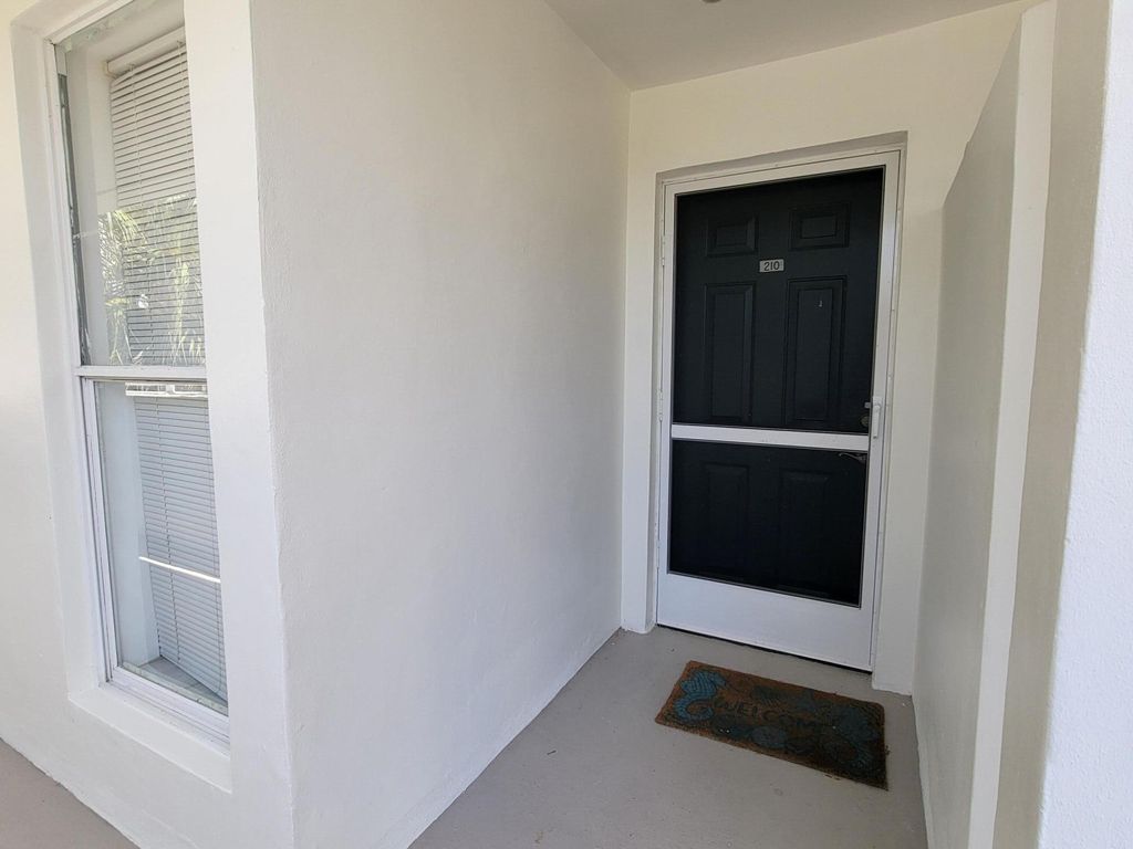 Photo of 1605 S Us Highway 1 #M2-210, Jupiter, FL 33477 (MLS # R11160663)