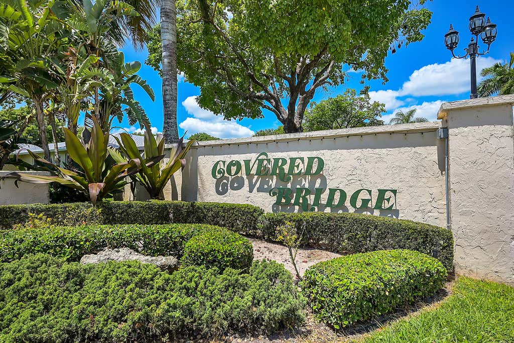 Photo of 401 Bennington Lane #B, Lake Worth, FL 33467 (MLS # R10993986)