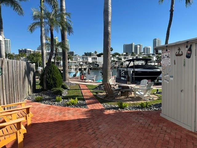 VENETIAN PARK CONDO II - Residential