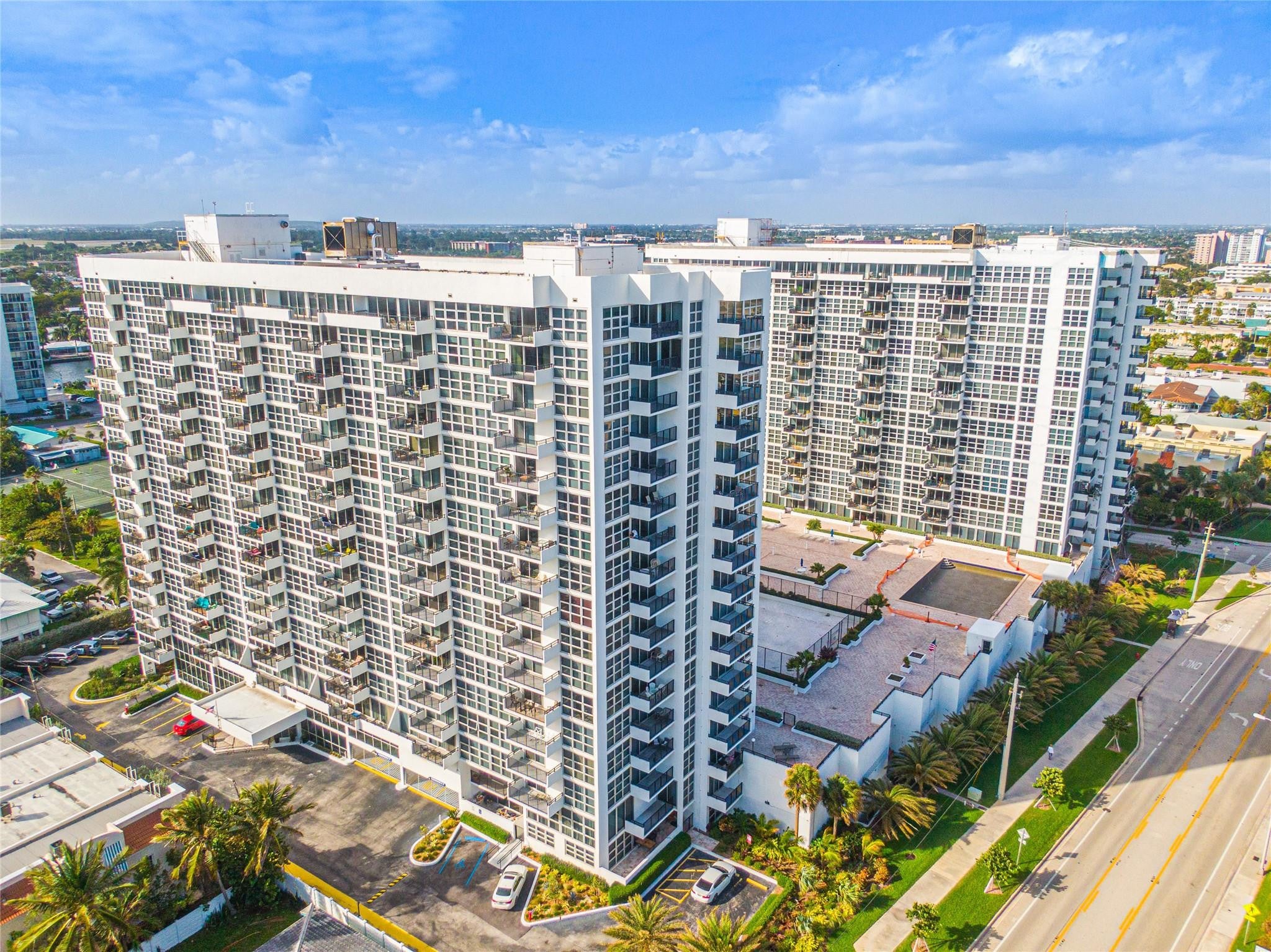 525 N OCEAN Boulevard 1621