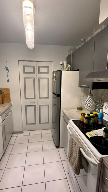 Palm Village Club Condo - Residential