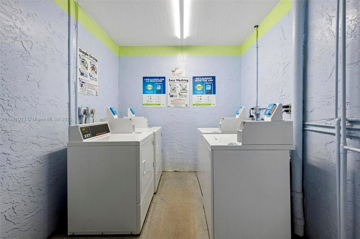 PALM VILLAGE CLUB CONDO - Residential