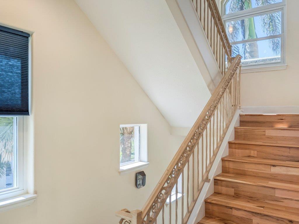A PLAT OF BEACH HOUSE ESTATES - Residential