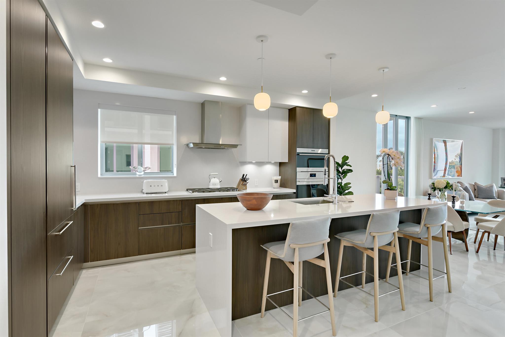 ROYAL PALM RESIDENCES CON - Residential Lease