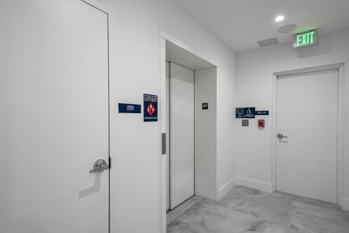 ROYAL PALM RESIDENCES CONDO - Residential Lease