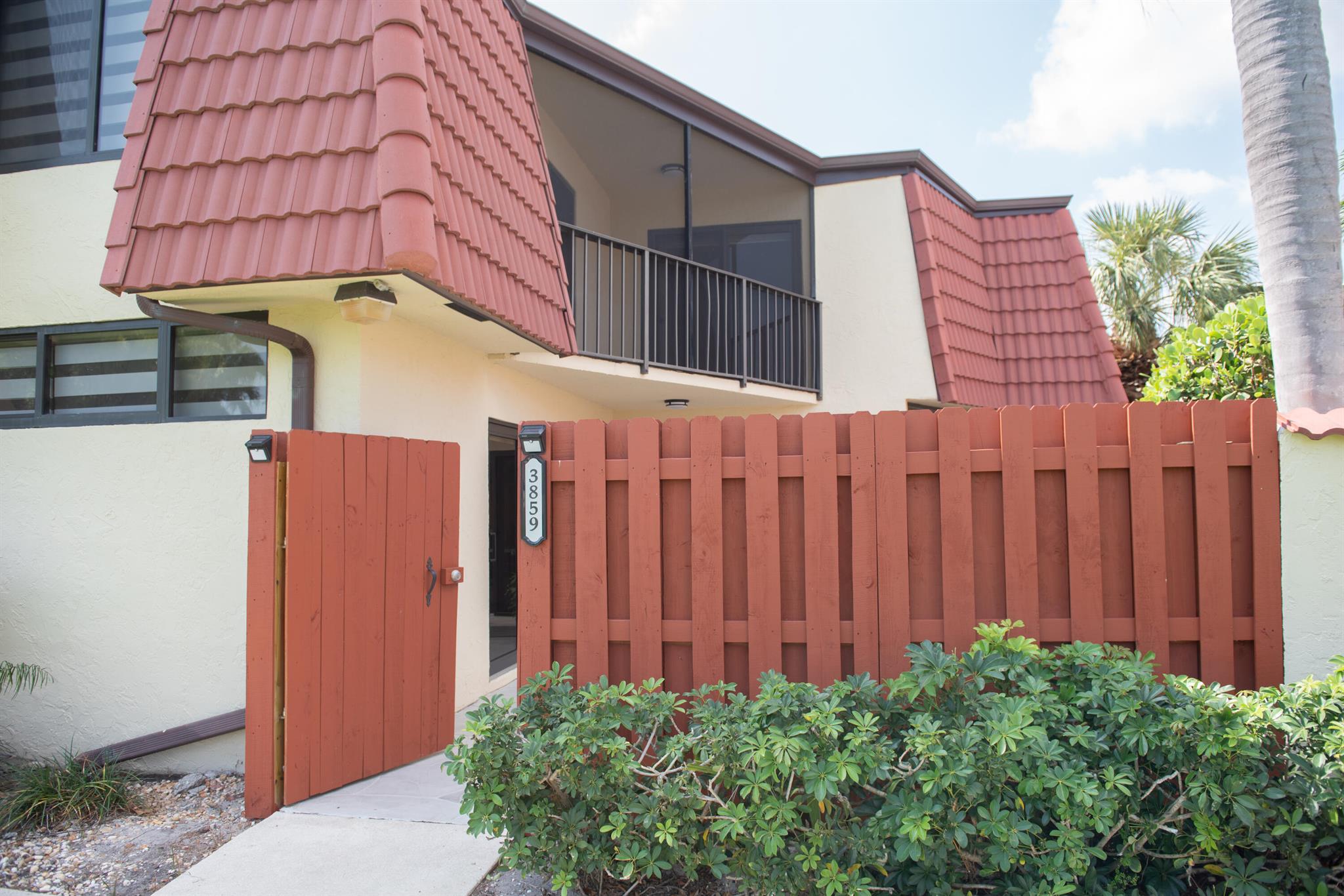 Take a look at this beautiful, ready to move-in rental property! Completely renovated with meticulous attention to detail, and top of the line finishes. On the main floor you will find your living/dining room adjacent to the beautiful open concept large and brand NEW kitchen. A half bathroom/ laundry room combo with plenty of room and top of the line washer/dryer. Upstairs you'll find two bedrooms including the grand primary suite. Two master closets with built ins line the hall to your master bathroom. The guest suite is exceptional, with a private full bathroom of its own. Both bedrooms have access to the screened-in balcony. The outdoor patio gives you plenty of room to entertain and the beautiful sliding doors allow all the daylight in. Your new rental awaits.