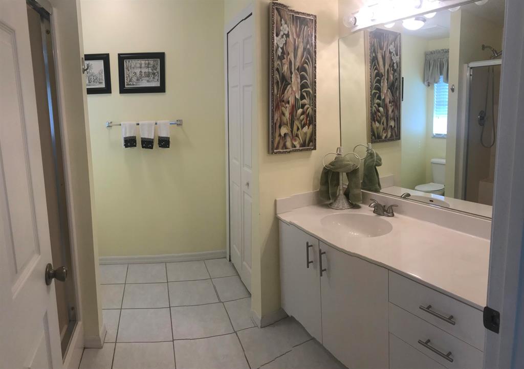 SPANISH LAKES FAIRWAYS NE PHASE - Residential