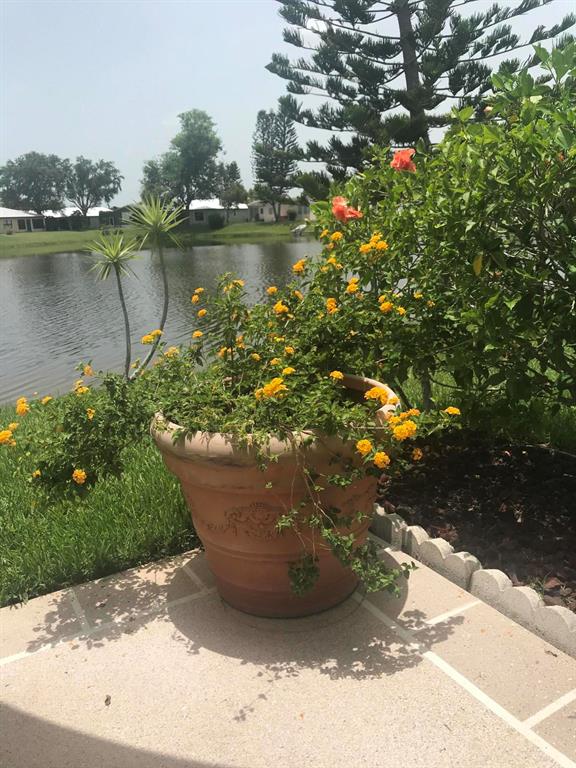 SPANISH LAKES FAIRWAYS NE PHASE - Residential