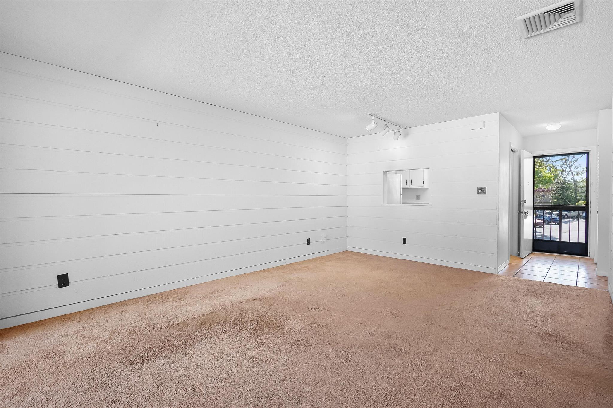 Island House Condominium - Residential Lease