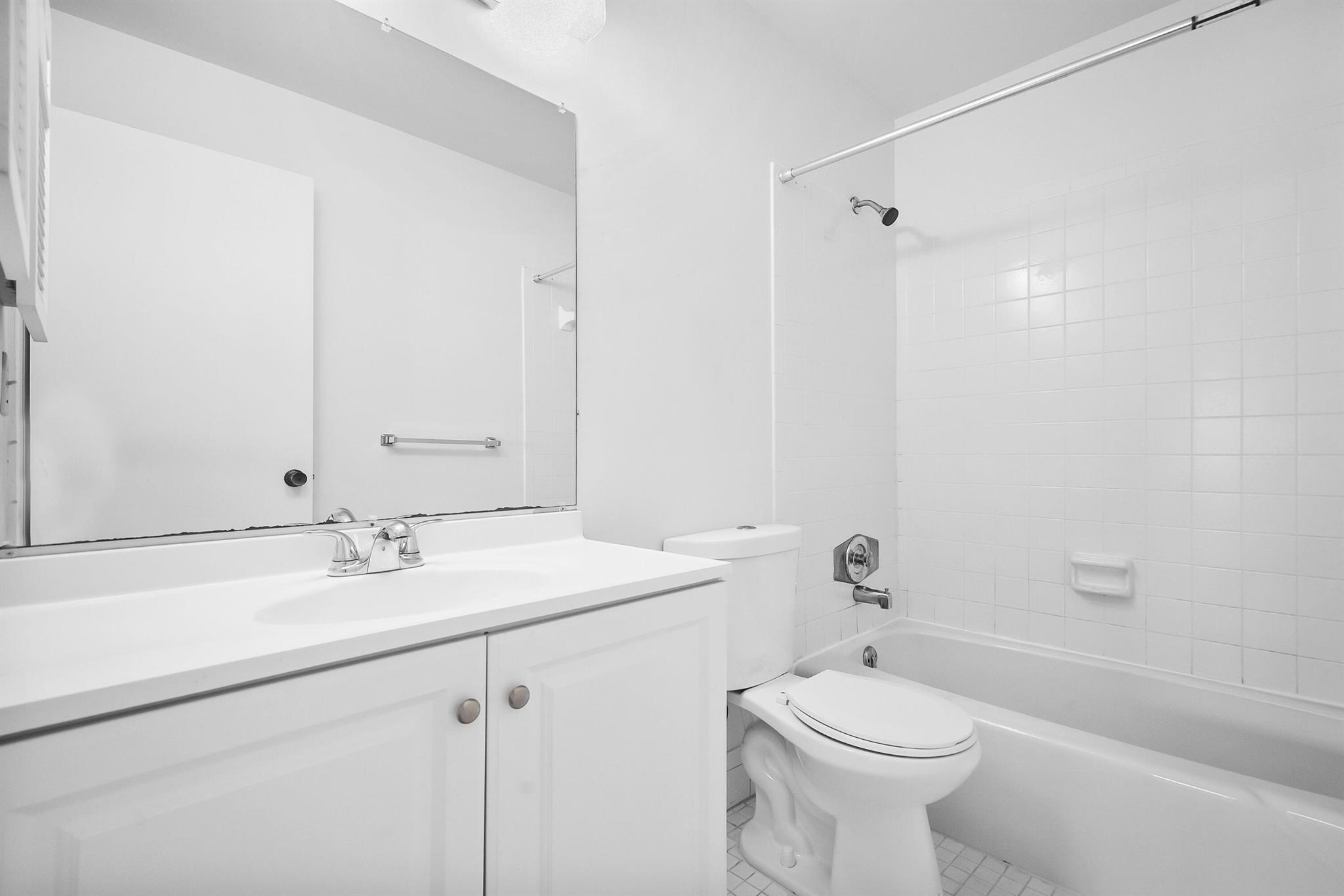 Island House Condominium - Residential Lease