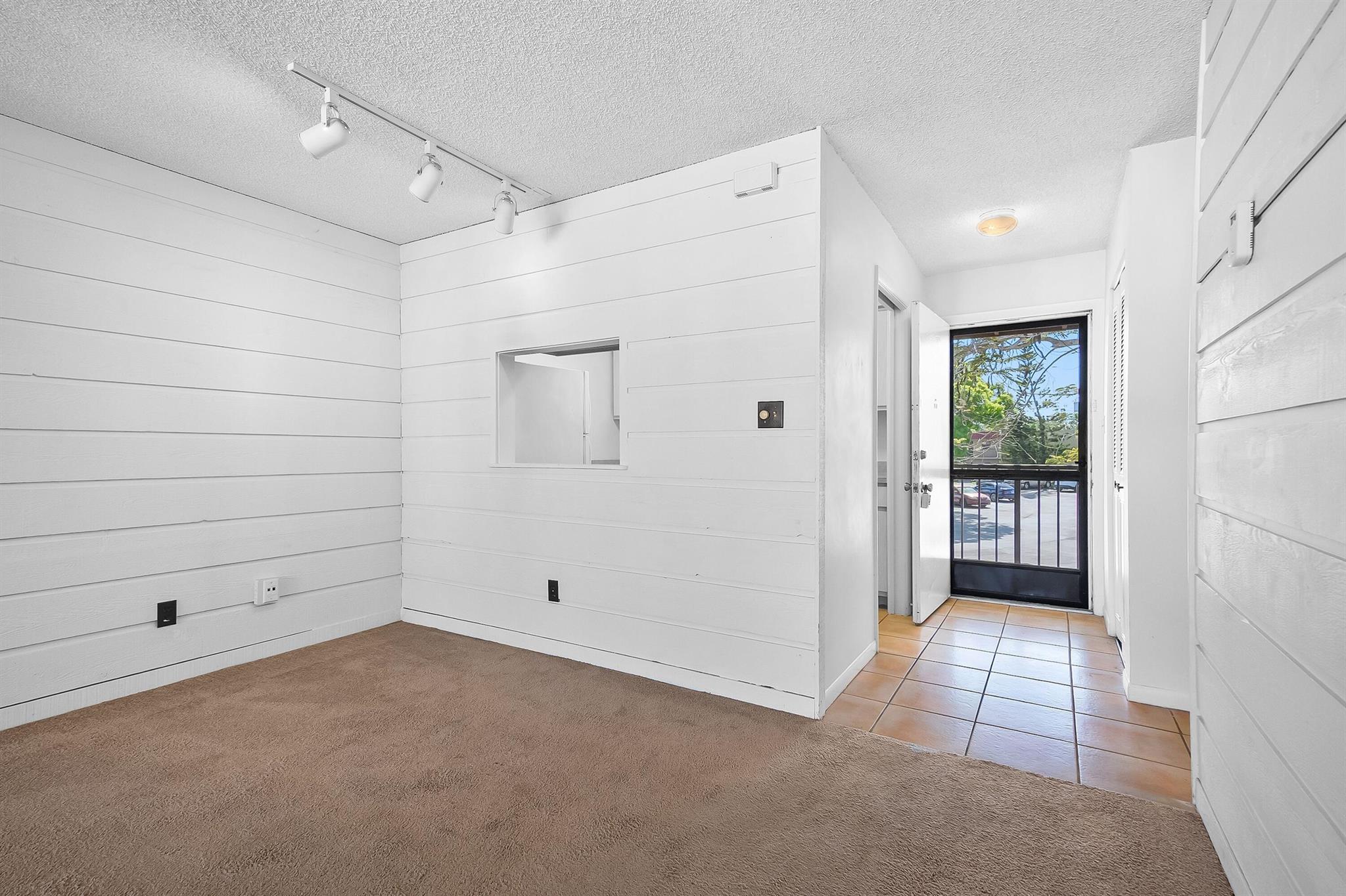 Island House Condominium - Residential Lease