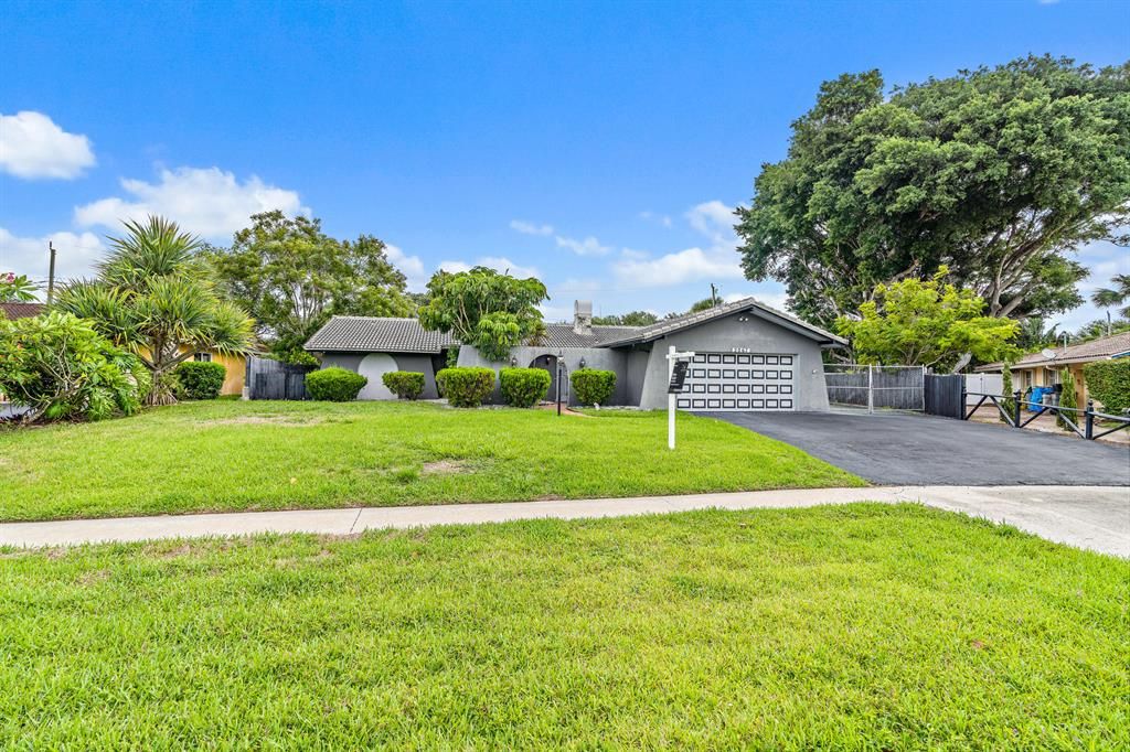 Photo of 2067 Ardley Court Ct, North Palm Beach, FL 33408 (MLS # R10728615)
