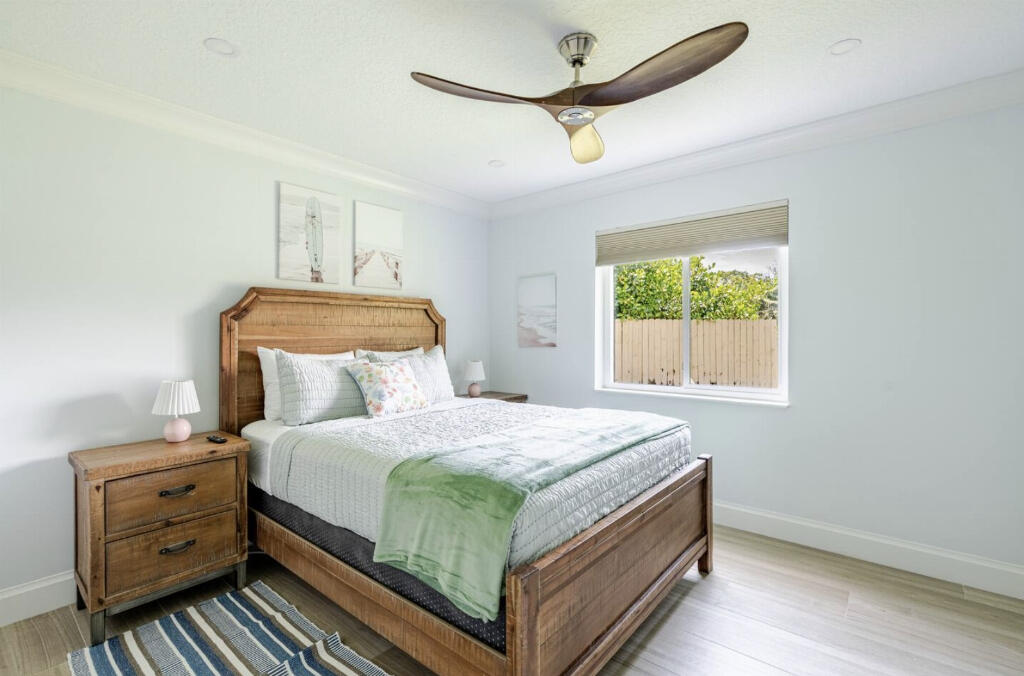 LAKEVIEW - Residential