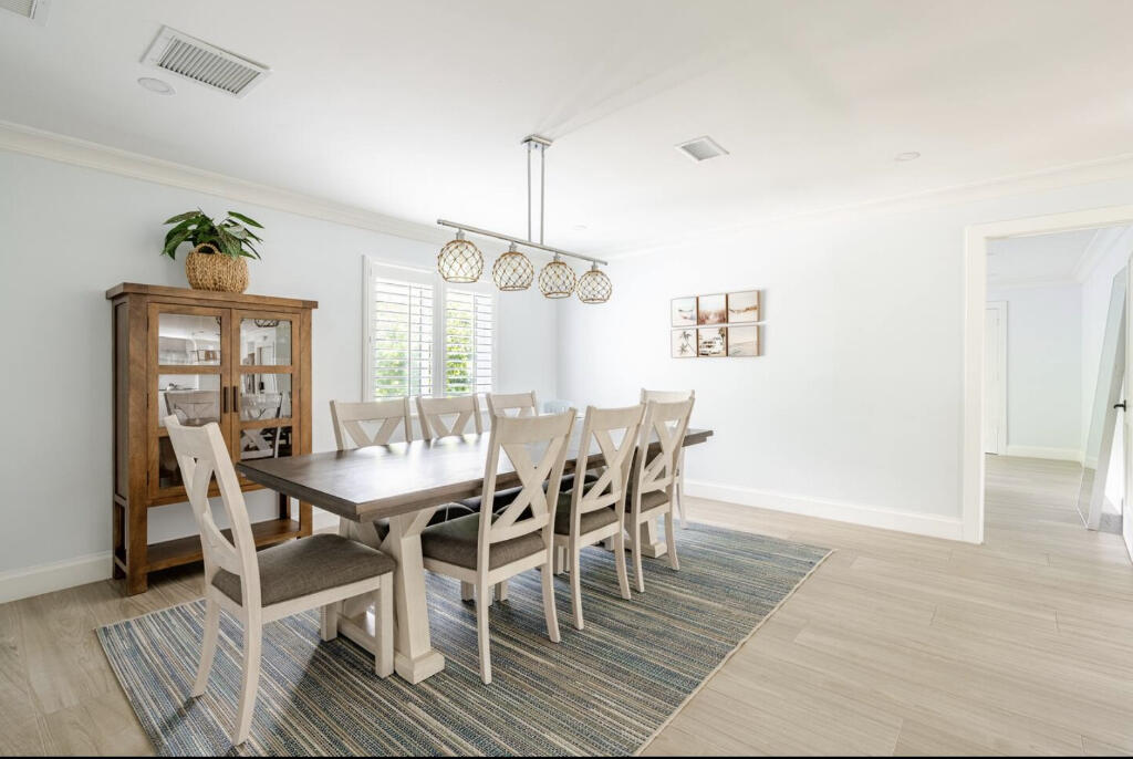 LAKEVIEW - Residential