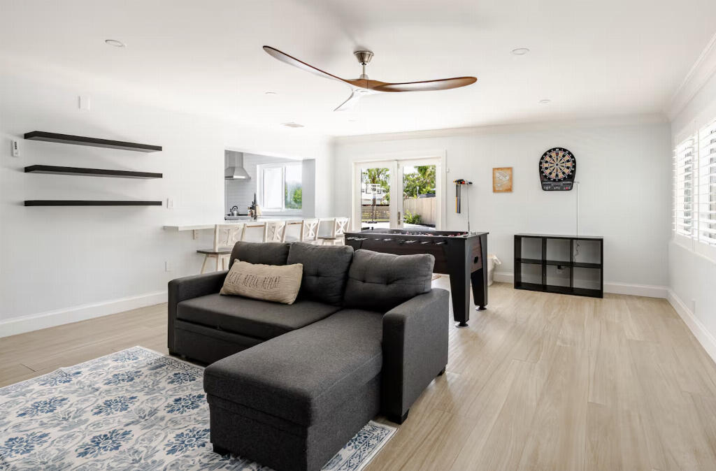 LAKEVIEW - Residential