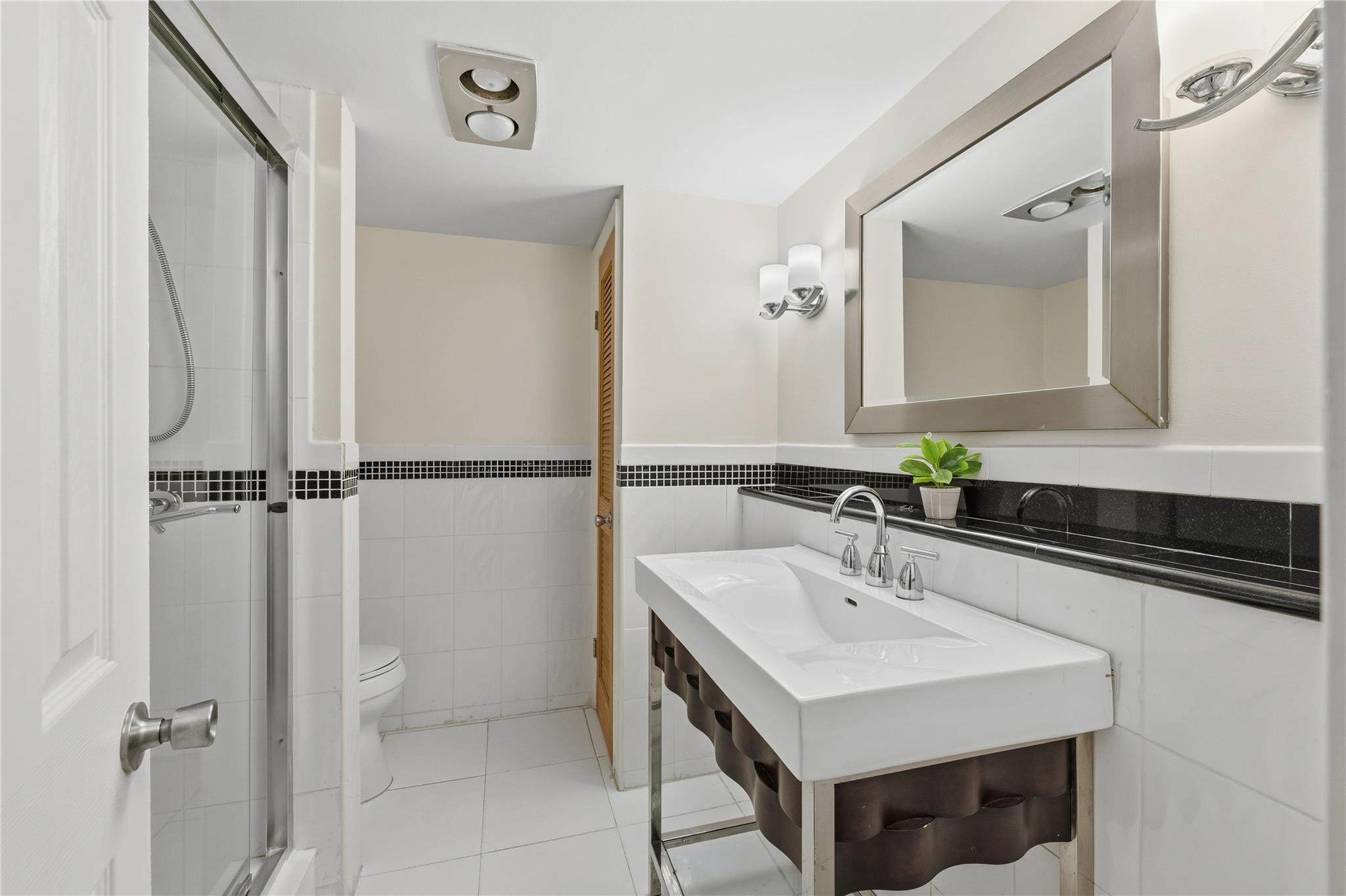 The Royal Mariner - Residential