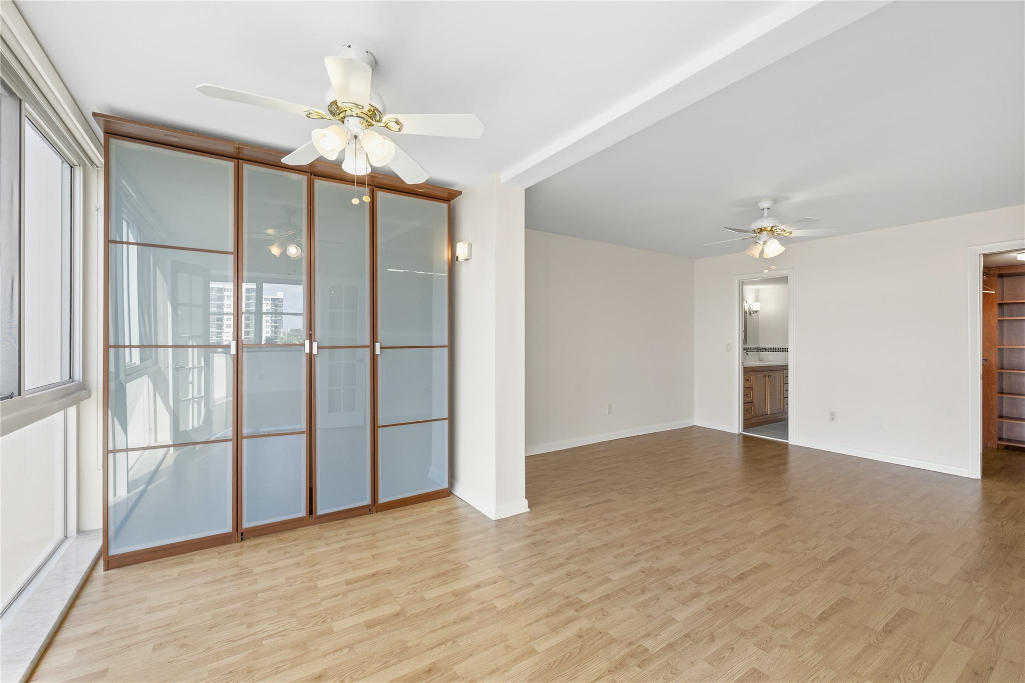 The Royal Mariner - Residential