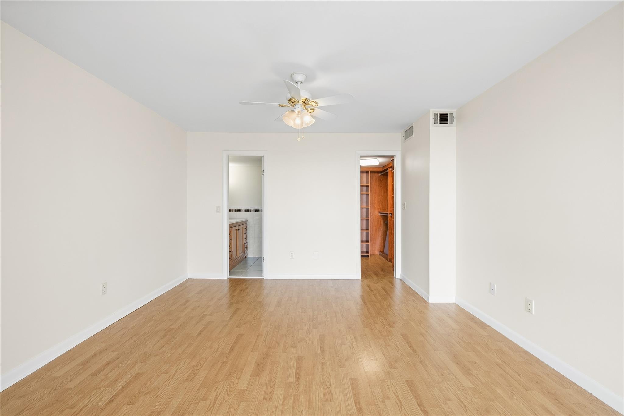 The Royal Mariner - Residential