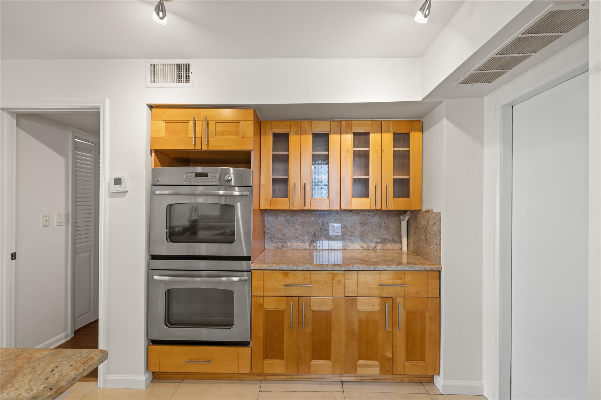 The Royal Mariner - Residential