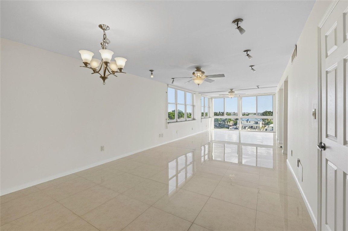 3100 NE 49th Street 501