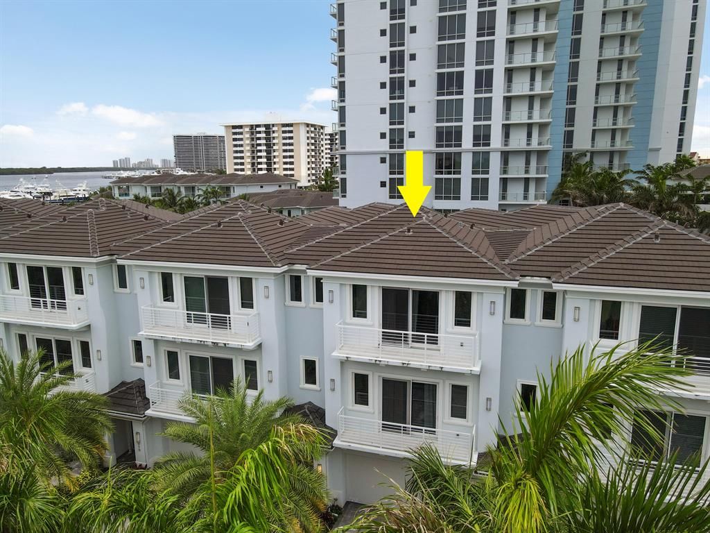 Photo of 112 Water Club Court N, North Palm Beach, FL 33408 (MLS # R10734958)