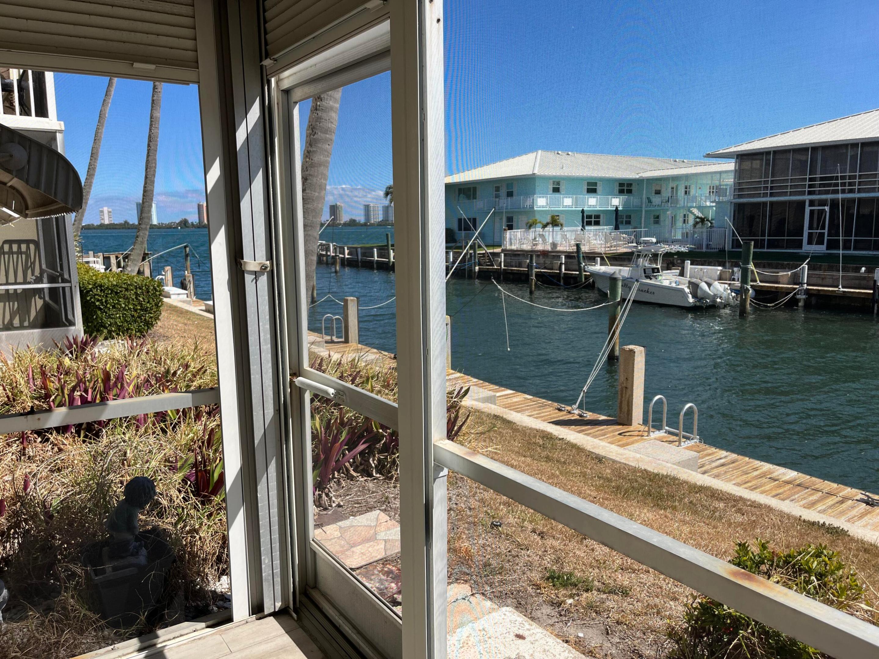 LAKE COLONY APTS ONE INC - Residential