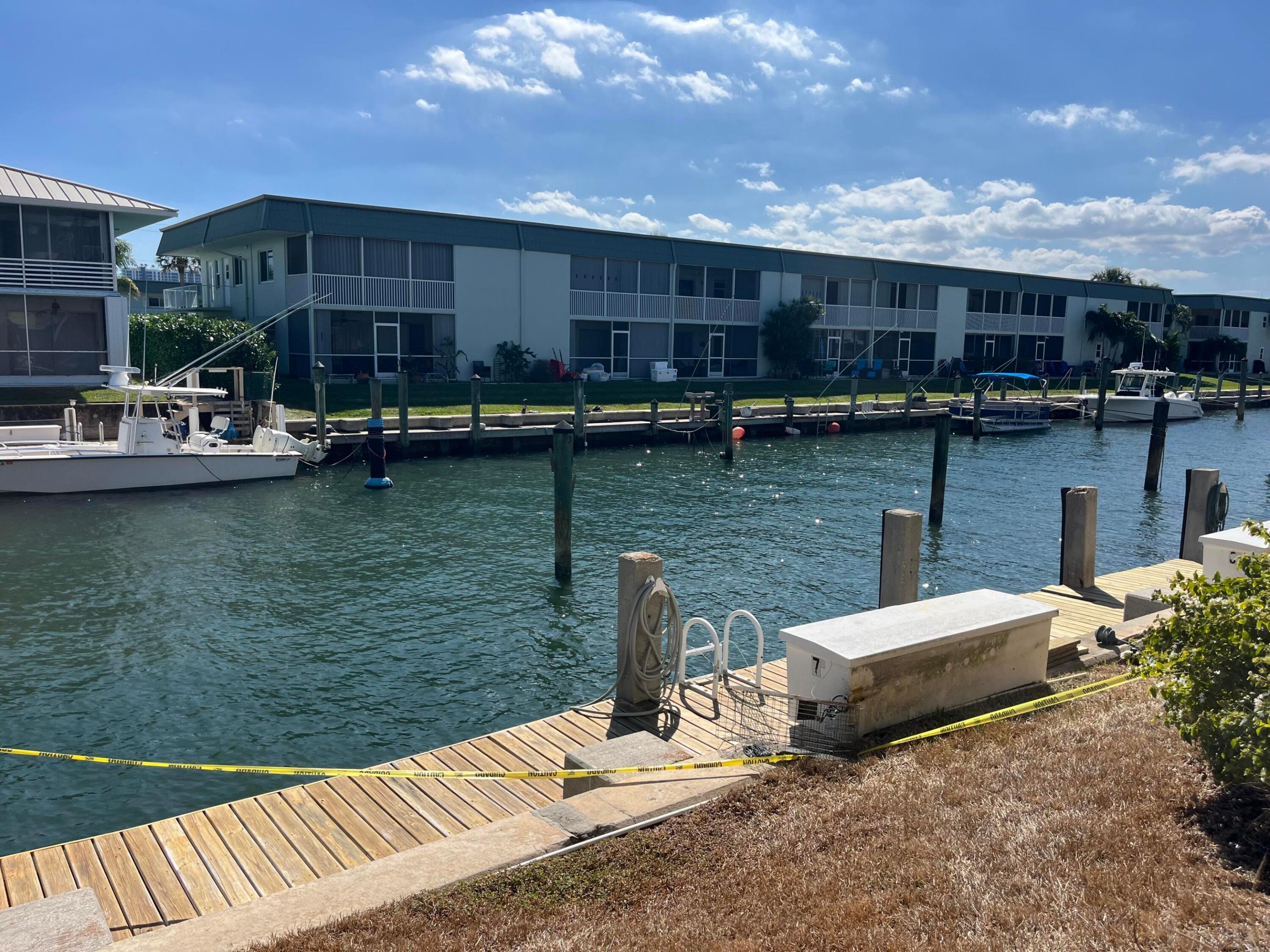 LAKE COLONY APTS ONE INC - Residential