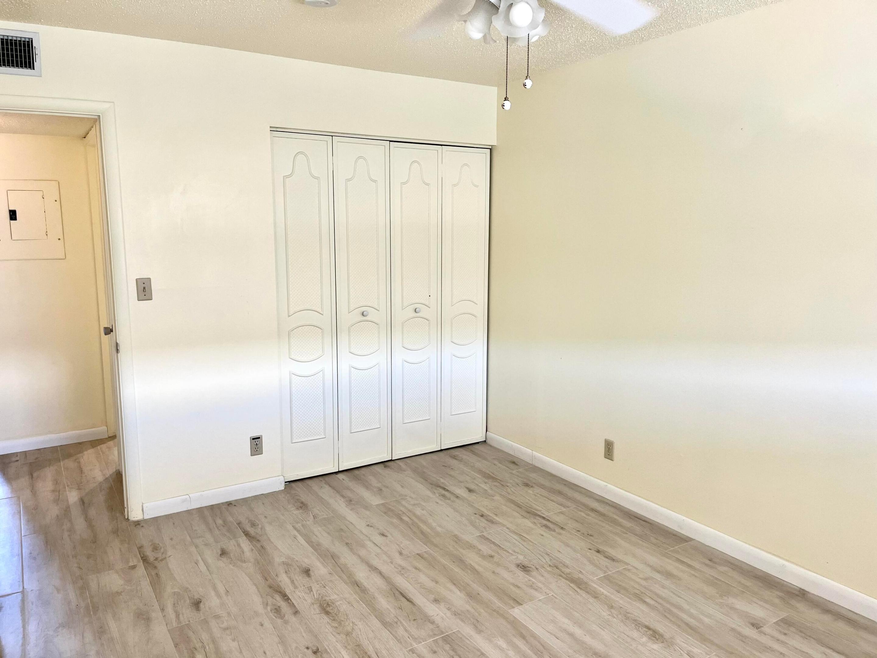 LAKE COLONY APTS ONE INC - Residential