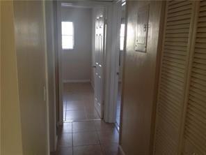 2461 SW 82nd Ave 101