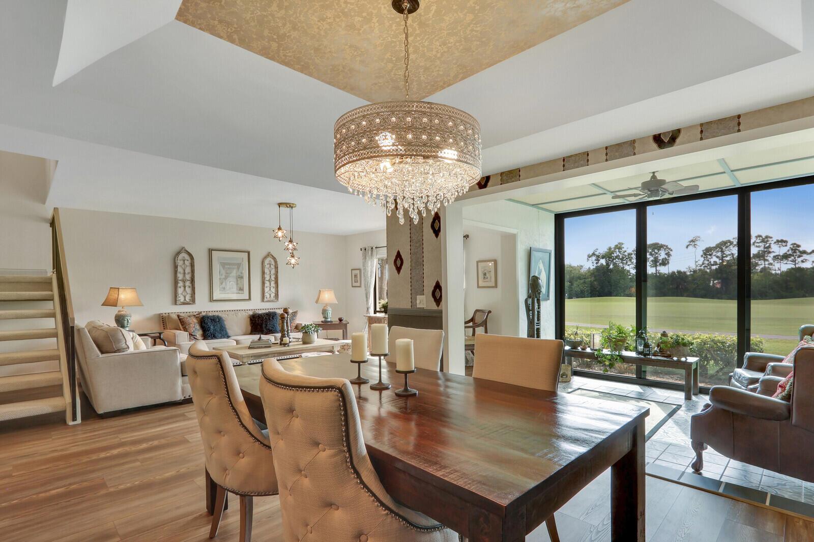 MARINER SANDS - Residential