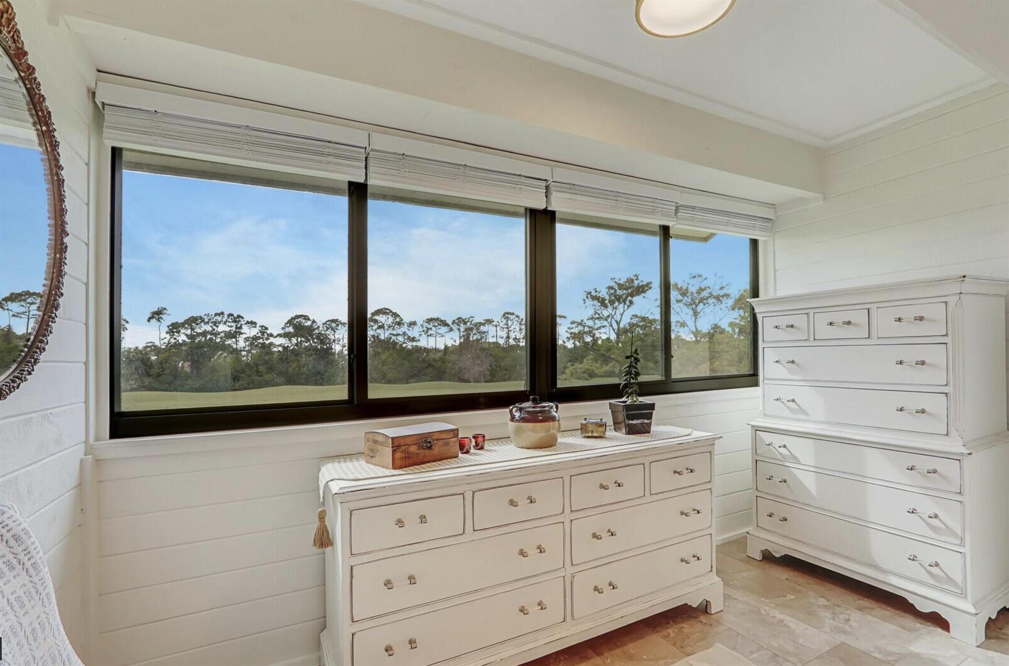 MARINER SANDS - Residential