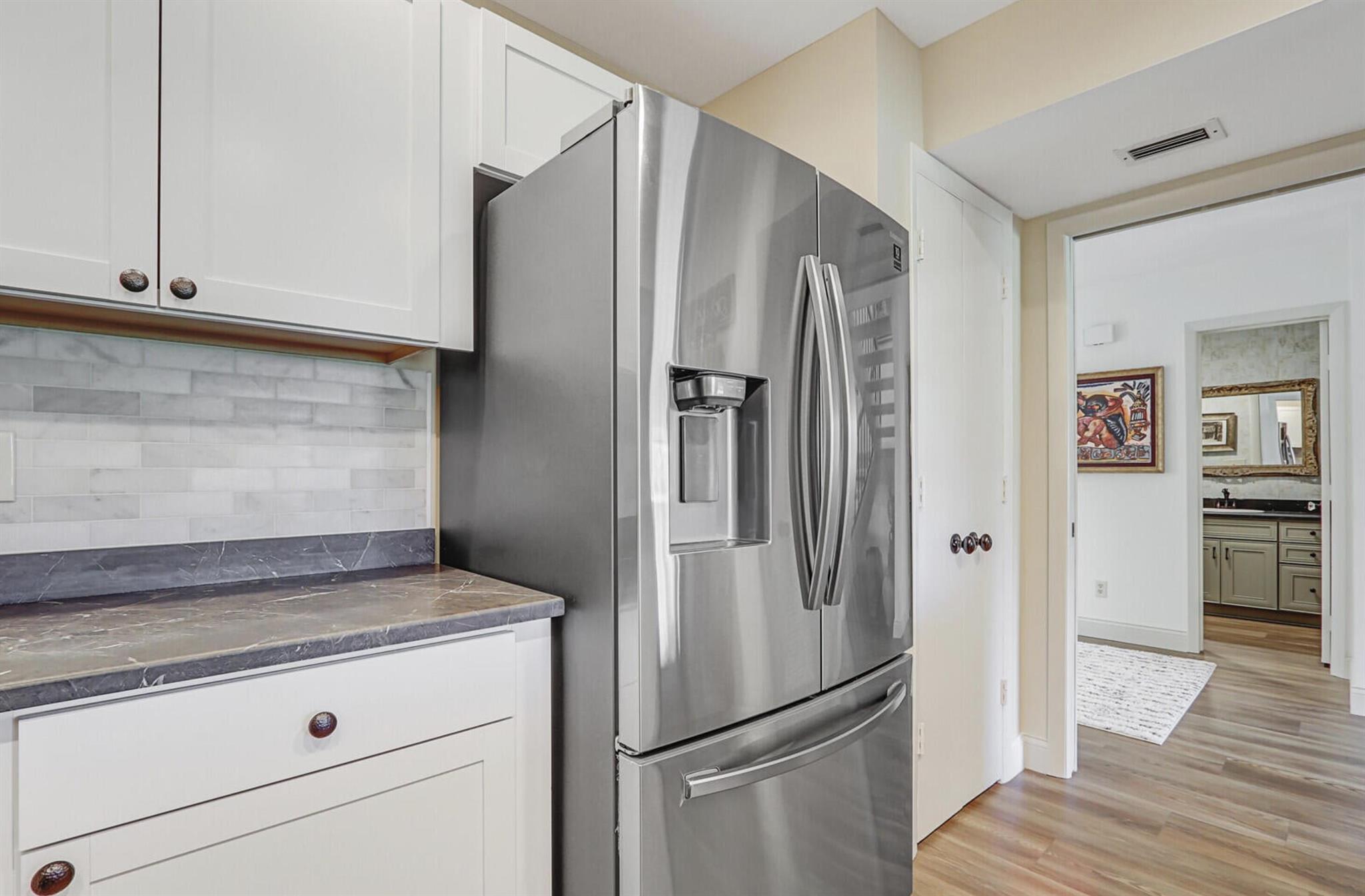 MARINER SANDS - Residential