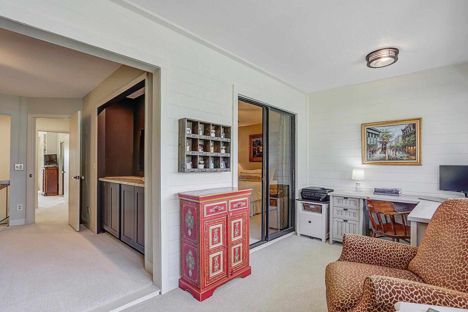 MARINER SANDS - Residential