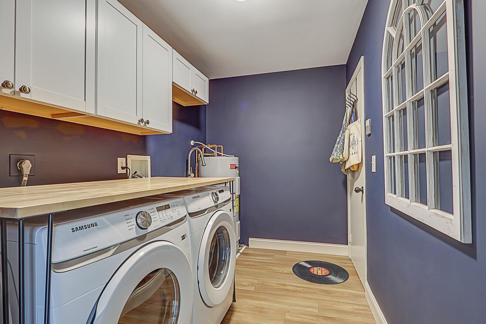 MARINER SANDS - Residential