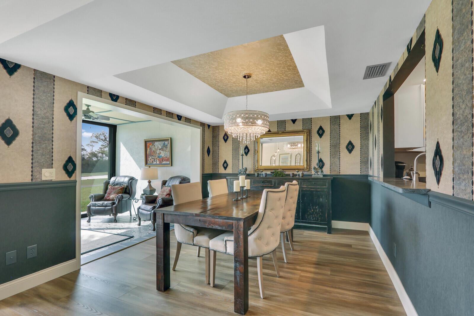 MARINER SANDS - Residential