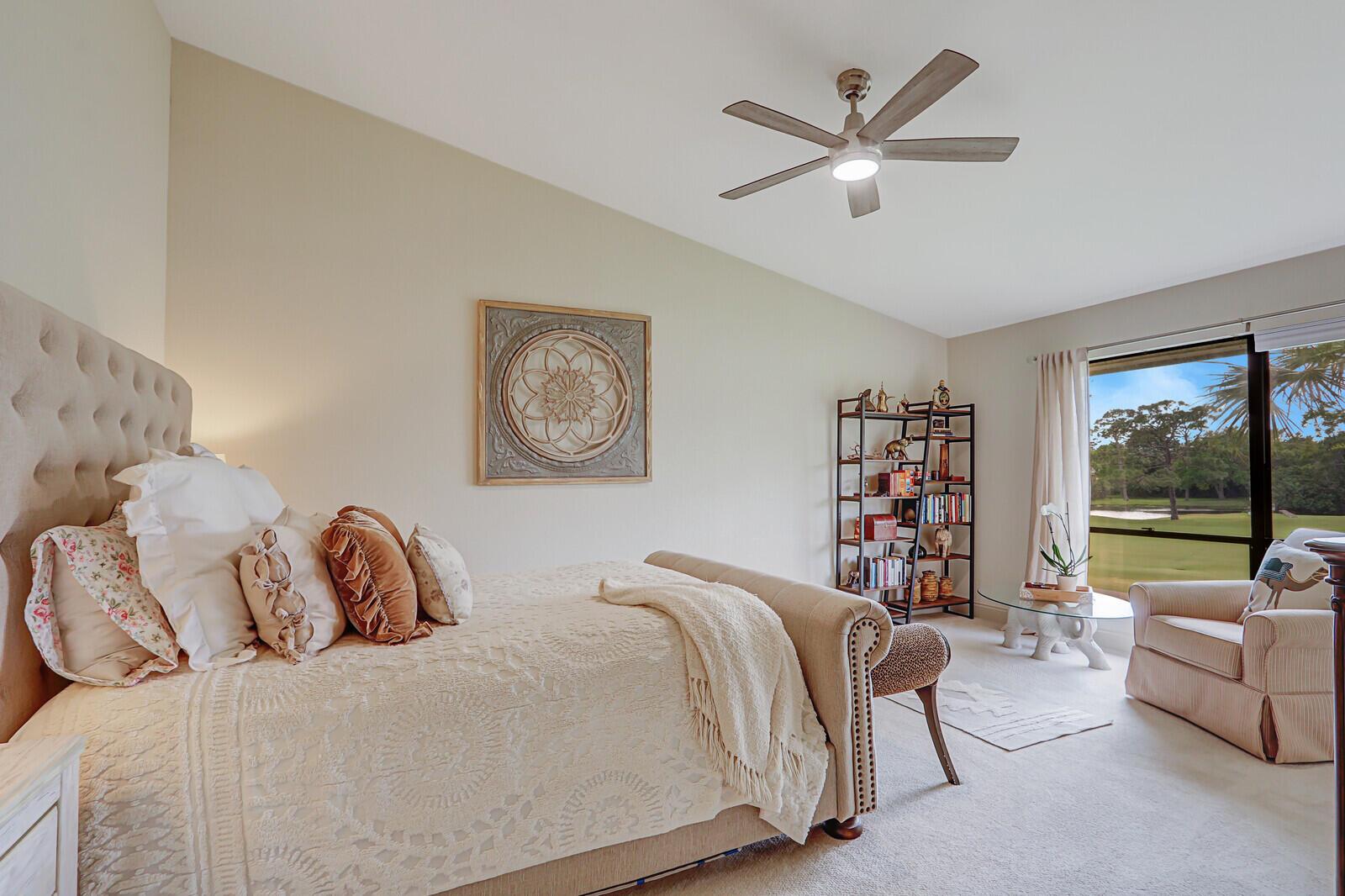 MARINER SANDS - Residential