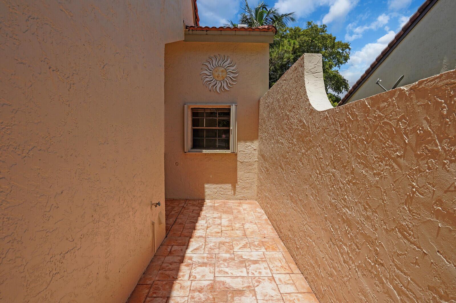 1150 NW 22nd Avenue