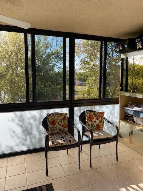 Palm Lakes - Residential