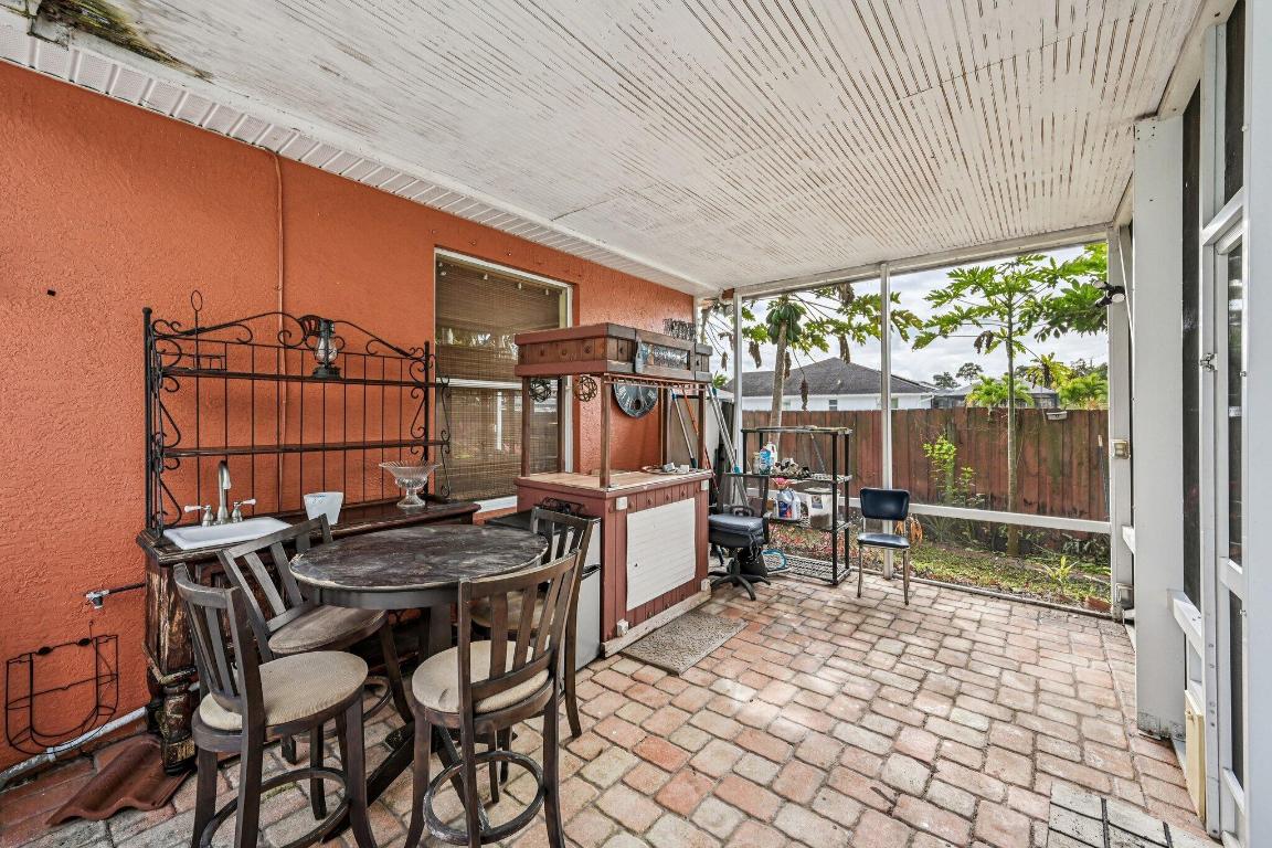 PORT ST LUCIE SECTION 14 - Residential