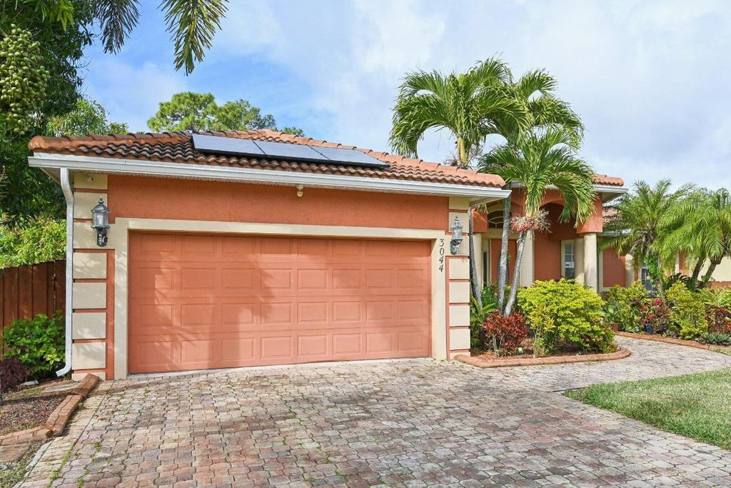 Photo of 3044 SW Savona Boulevard, Port Saint Lucie, FL 34953 (MLS # R11157388)
