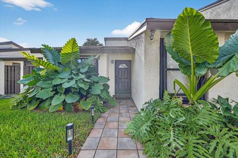 7104 SW 127th Ct Miami FL 33183