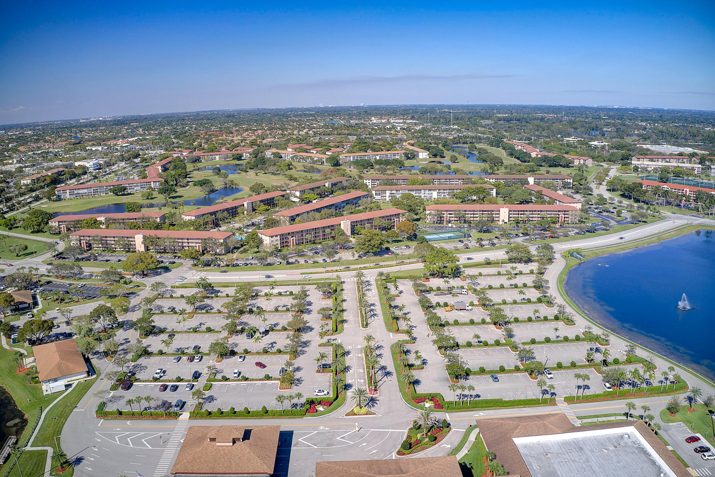 HAWTHORNE AT CENTURY VILLAGE - Residential