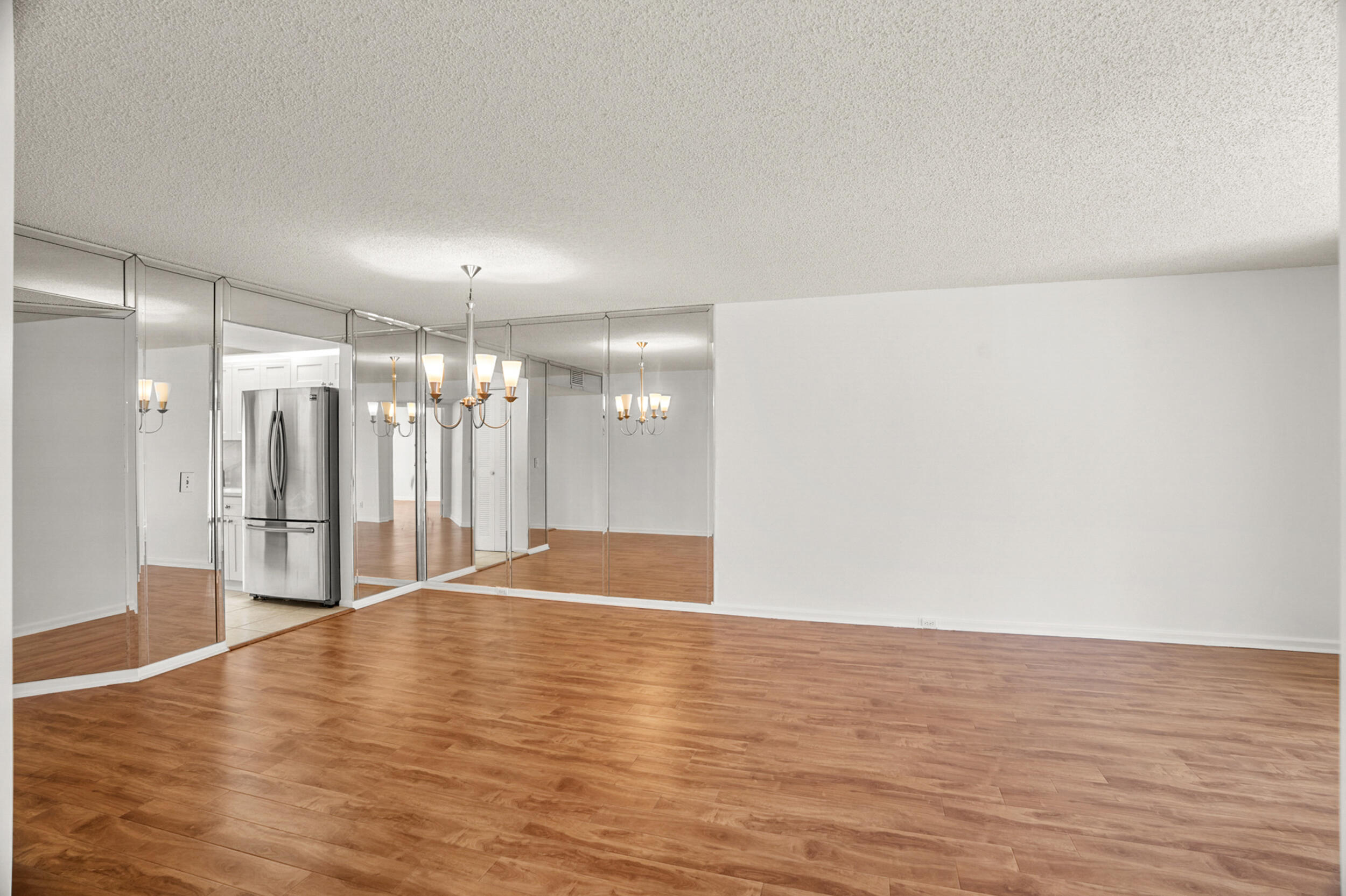 HAWTHORNE AT CENTURY VILLAGE - Residential